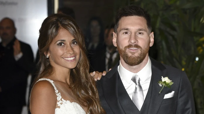 Messi s manželkou