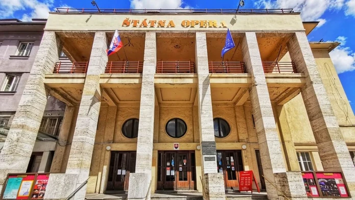 Zo Štátnej opery sa od 1. júla stalo Národné divadlo Banská Bystrica