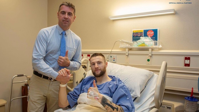 Stihne EURO? Škriniar má za sebou úspešnú operáciu, na lôžku sa usmieval