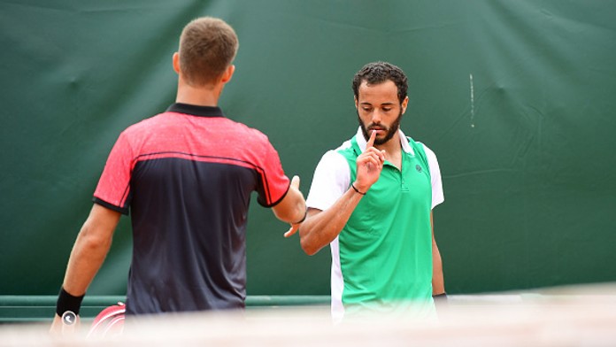 Laurent Lokoli odmietol Martinovi Kližanovi podať ruku.