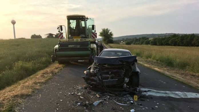 K tragickej dopravnej nehode došlo pri obce Hontianske Trsťany. 