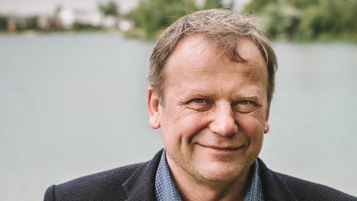 Trapas na červenom koberci. Andrei Verešovej konkurovala táto kráska!