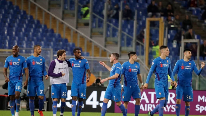 Nicolo Zaniolo z AS Rím oslavuje gól proti Neapolu.