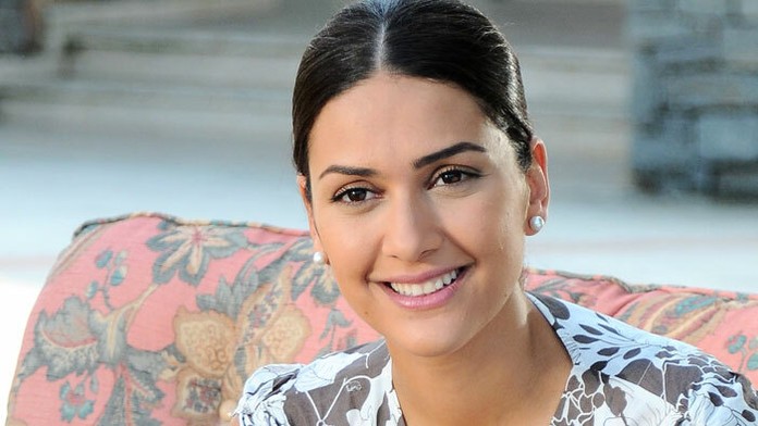 tisíc a jedna noc - Šeherezáda (Bergüzar Korel)