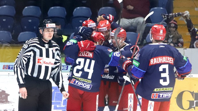 Extraliga: Zvolen nedal Zámkom šancu a mieri do semifinále, Bystrica má mečbal na zimáku súpera