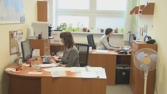 Cyklotrasu využívajú aj traktory 