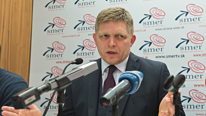 Na snímke predseda Smeru-SD a premiér SR Robert Fico 