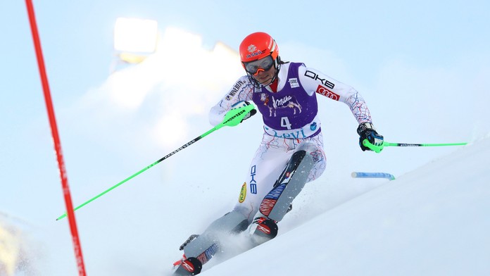 Petra Vlhová počas prvého kola slalomu Svetového pohára vo fínskom Levi