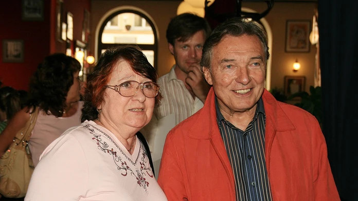 Karel Gott, Antonie Zacpalová