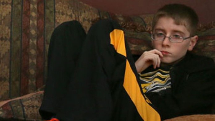 Landon Jones trpí záhadnou chorobou.