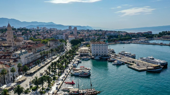 Obľúbený rezort Slovákov má plné zuby opitých turistov, chystá zákaz predaja alkoholu. Zmena môže prísť už cez leto