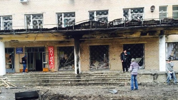 Zničená nemocnica v meste Doneck