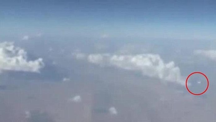 Je to UFO alebo bezposádkové lietadlo?