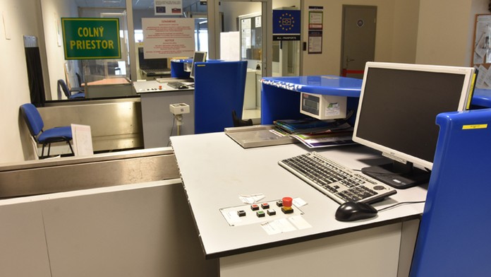 Priestory na príjem batožiny na piešťanskom letisku.