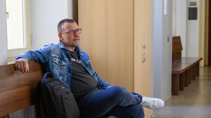 Krajský súd zamietol odvolanie Petra Tótha voči rozsudku za vydieranie novinárky