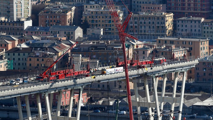 Poslanec Most-Híd Peter Kresák.