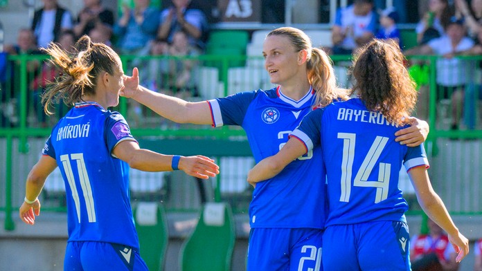 Slovenky nedali šancu Gibraltáru a sú blízko k postupu. Duel sa hral pred rekordnou návštevou