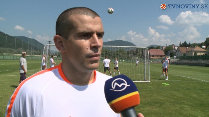 Reprezentant a kapitán MŠK Žilina Viktor Pečovský.