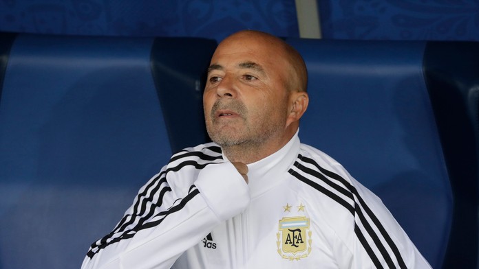 Lodivod Argentíny Jorge Sampaoli v dueli s Nigériou na MS 2018.