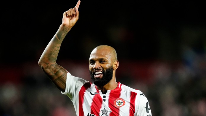 Premier League: Brentford neudržal sľubný náskok a proti poslednému tímu sa musel uspokojiť s bodom