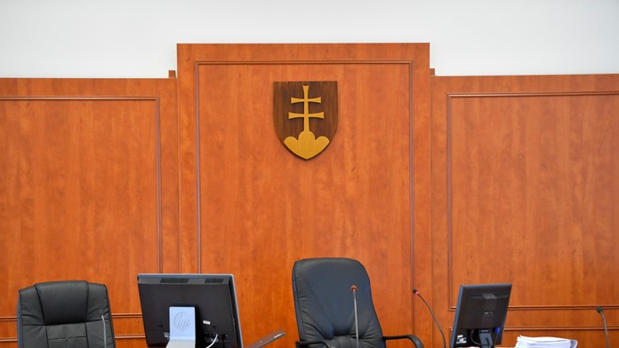 Pár zo Spiša vylákal od dôchodcu 83-tisíc eur. Po novele Trestného zákona dostali oveľa miernejšie tresty