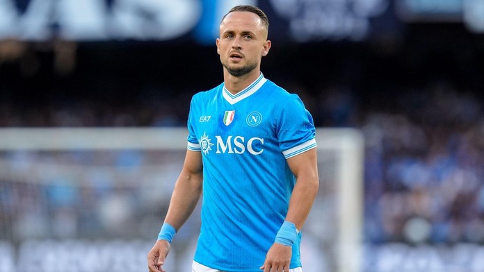 Lobotka a Neapol tvrdo bojujú o titul. V nedeľu dobyli večné mesto a dotiahli sa na najväčšieho rivala