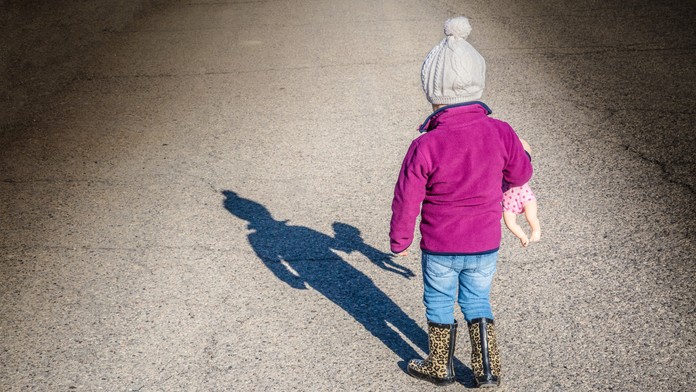 Starne omnoho rýchlejšie. Pre vzácne ochorenie má iba trojročná Adelka telo ako tridsiatnička