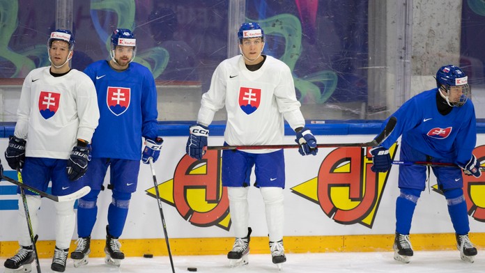 Zostava proti Dánsku je známa. V takýchto formáciách zabojujeme o postup