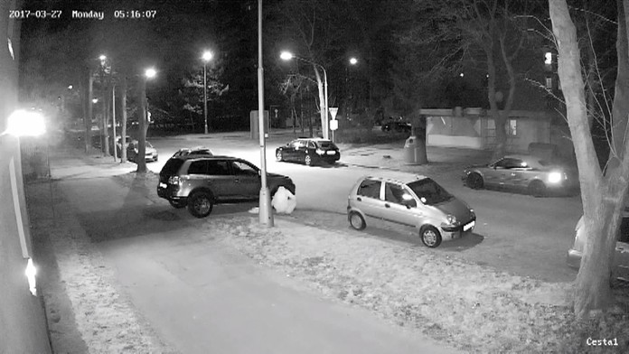 Záber z bezpečnostnej kamery.