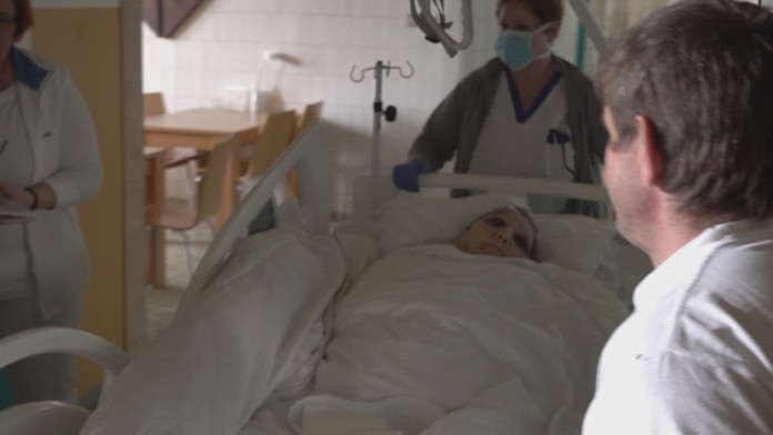 Dôchodkyňa spočiatku vraj vyzerala bez zranení.