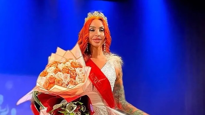 Víťazka súťaže Missis Krym spoznala trest za spievanie ukrajinskej patriotickej piesne