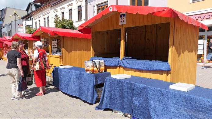 Gastroprevádzky áno, stánky s občerstvením nie. Opatrenia hygienikov v Poprade pre žltačku vyvolali rozruch