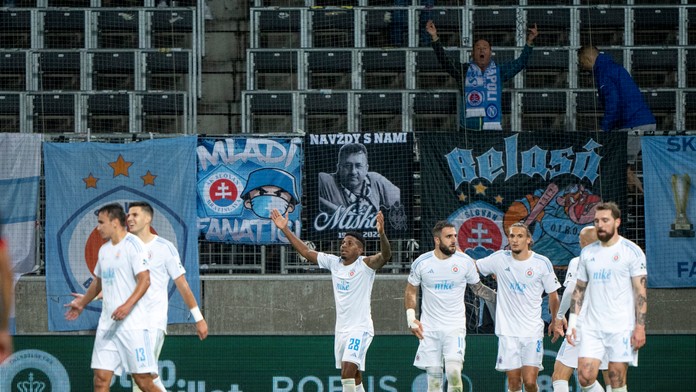 V akej zostave nastúpi Slovan? Niektorí mi dali otáznik, vypýtali si miesto v základe, netajil Weiss