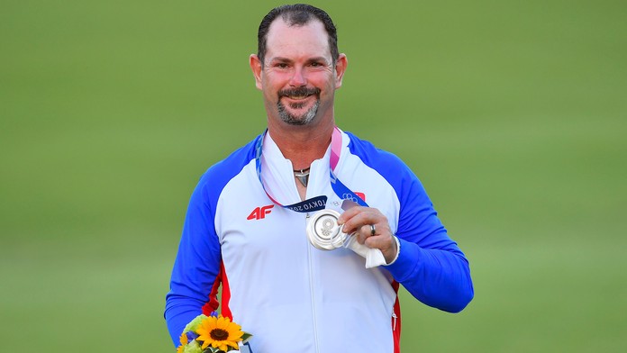 Rory Sabbatini so striebornou medailou.