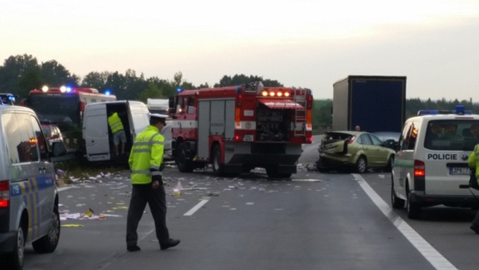 Nehoda na diaľnici D5
