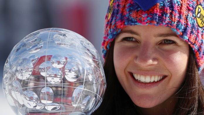 Tina Weiratherová získala malý glóbus za super-G Svetového pohára po finálových pretekoch vo švédskom Aare.