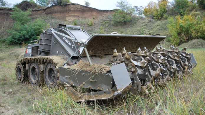Iniciatíva Darček pre Putina: Slováci vyzbierali 650-tisíc eur na slovenský odmínovač Božena pre Ukrajinu
