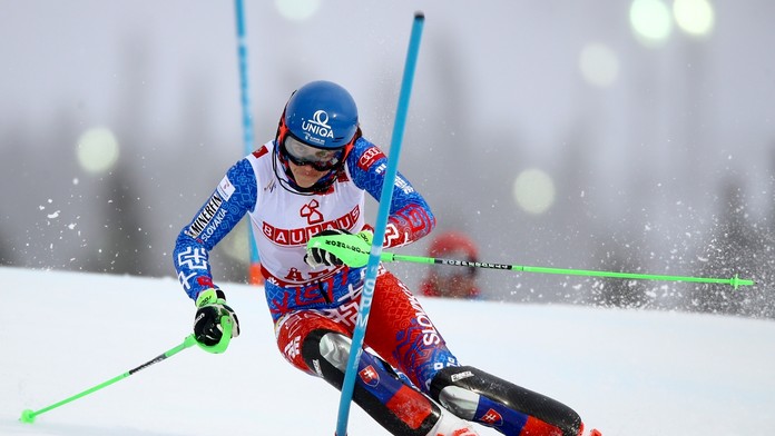 Alpská lyžiarka Wendy Holdenerová reaguje v cieli slalomu na MS v Are.