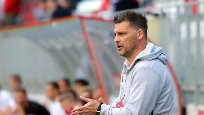 Náhrada za českého kouča prišla rýchlo. Podbrezová na post šéfa lavičky doviedla staro-nové meno