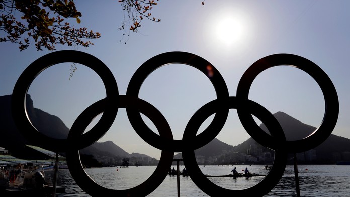Na snímke olympijské kruhy 5. augusta 2016 v brazílskom Riu de Janeiro