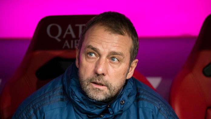 Auto po páde z mosta.