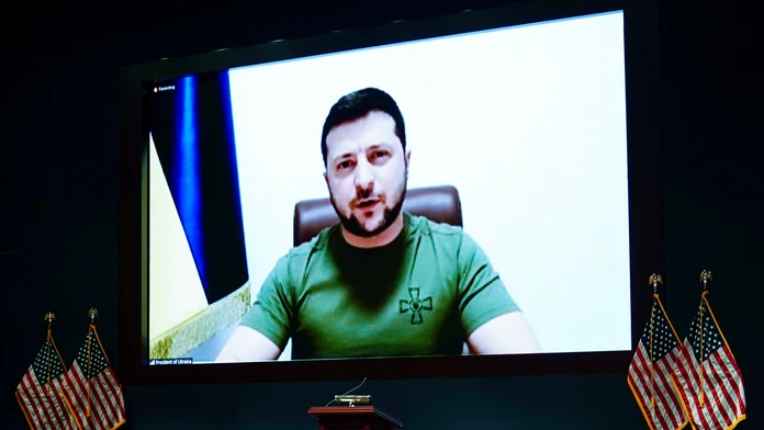 Volodymyr Zelenskyj vystúpil s prejavom v americkom Kongrese.