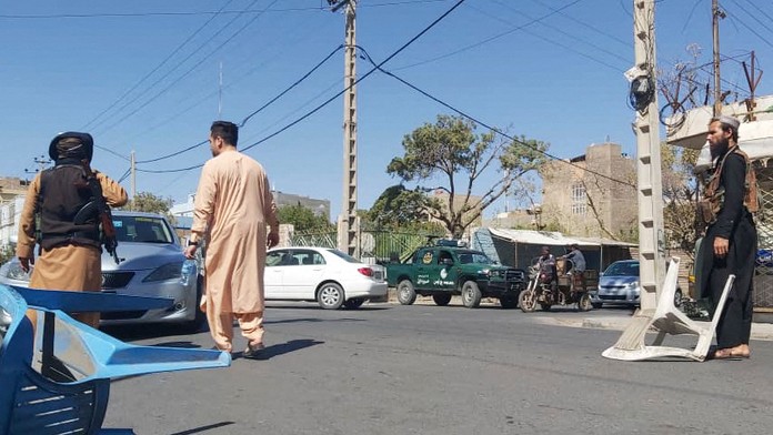 Výbuch v mešite na západe Afganistanu: Hlásia najmenej 17 obetí vrátane imáma