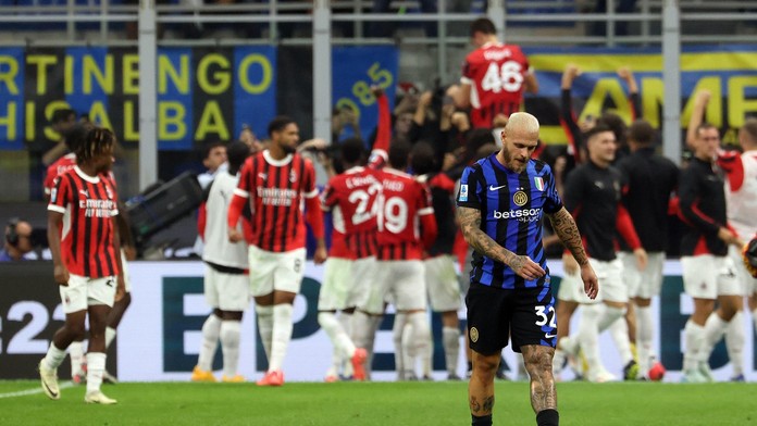 Rachot na San Siro, slávne milánske derby našlo rozuzlenie až v závere. AC udrelo po štandardke