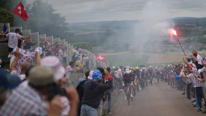 Krádež bicyklov ohrozila pokračovanie tímu na Tour. Celková škoda sa vyšplhala na 145-tisíc eur