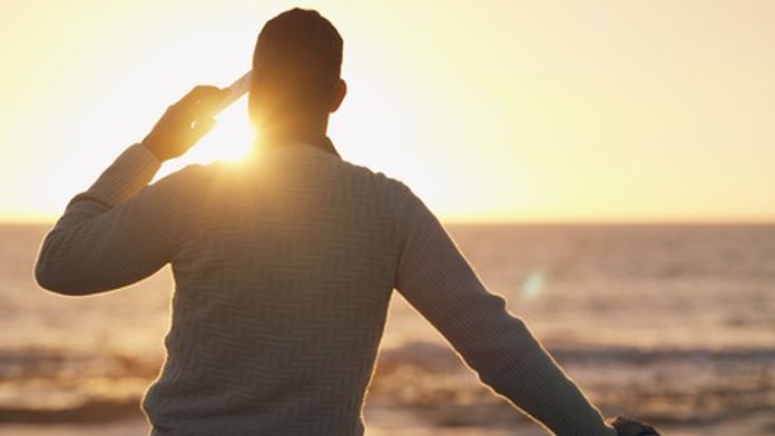 Muž volal rodičom z dovolenky v Chorvátsku. Účet za stovky eur ho šokoval