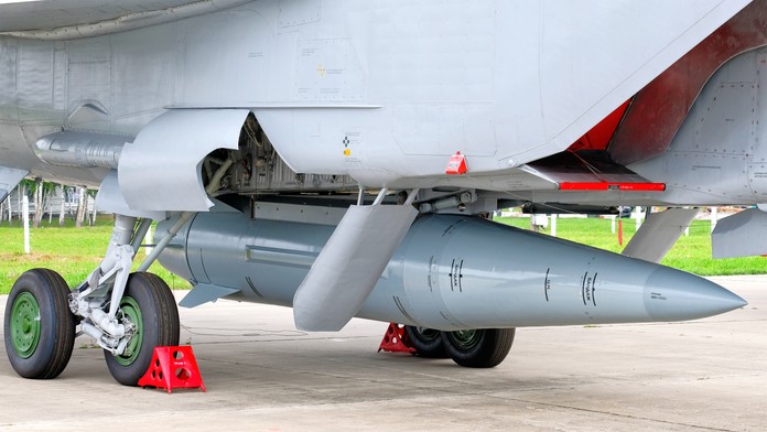 FOTO: Ukrajina zverejnila snímky zostrelenej ruskej hypersonickej rakety Kinžal. Putin o nej tvrdil, že je nezničiteľná