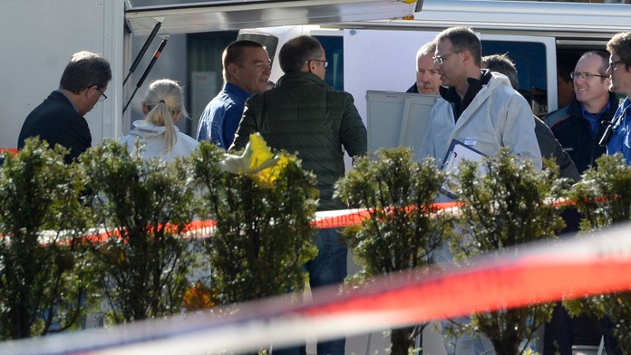 Švajčiarska polícia.