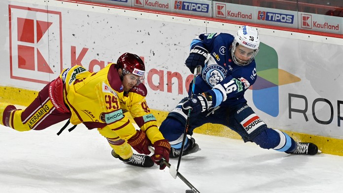 Extraliga: Nitra vo výbornej forme. „Corgoni“  prestrihli aj víťaznú šnúru Trenčína