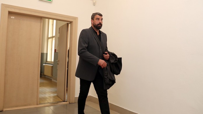 Športových kolegov namočil do problémov. Hokejovému majstrovi sveta hrozí 10 rokov za mrežami